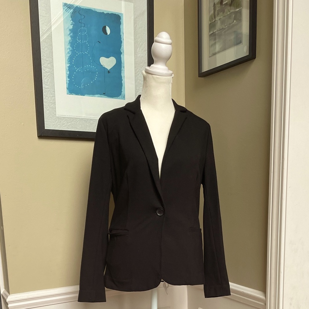 Olivia Moon Black Blazer